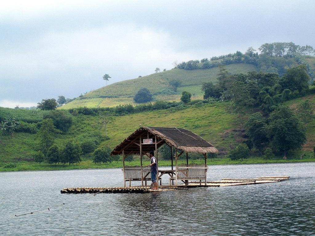 Lake Apo Bukidnon tourist destination 